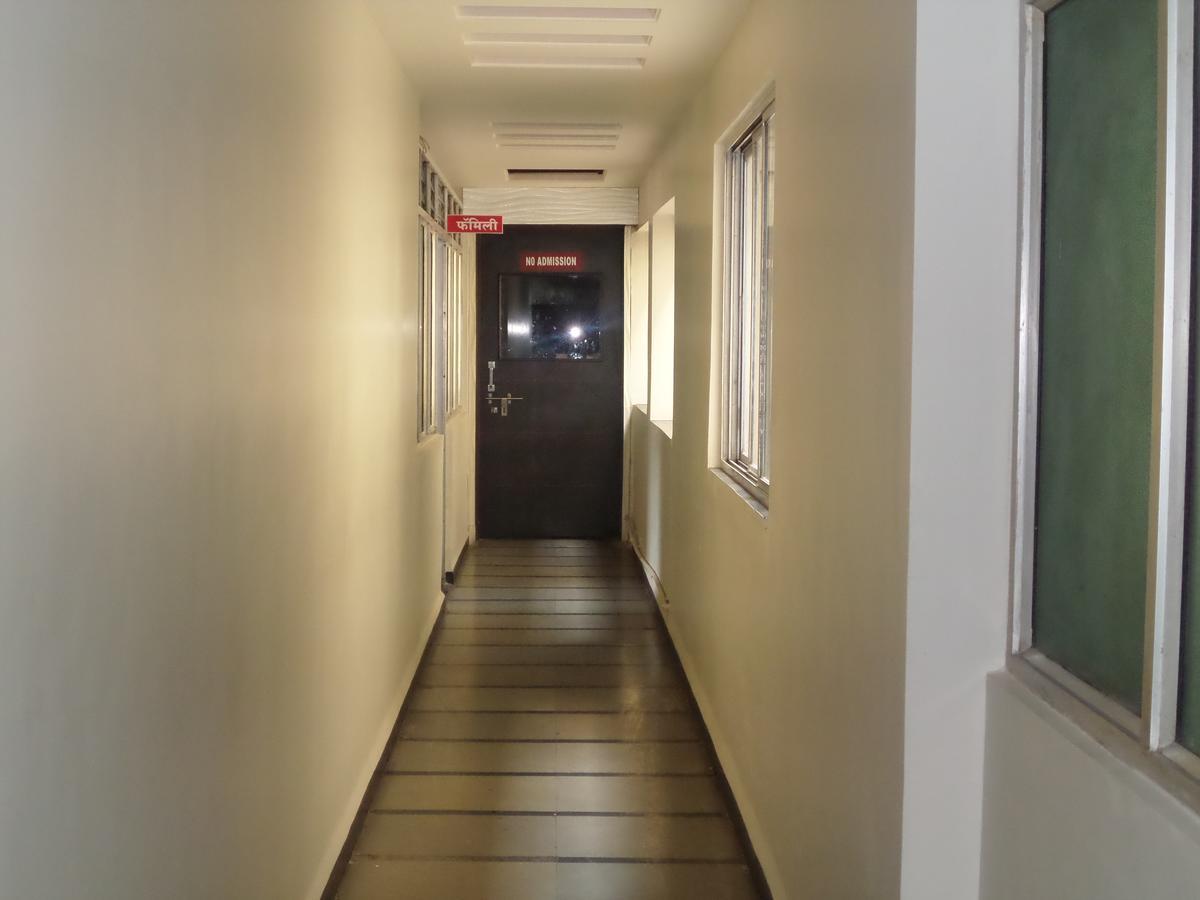Sāngli Hotel Sadanand מראה חיצוני תמונה