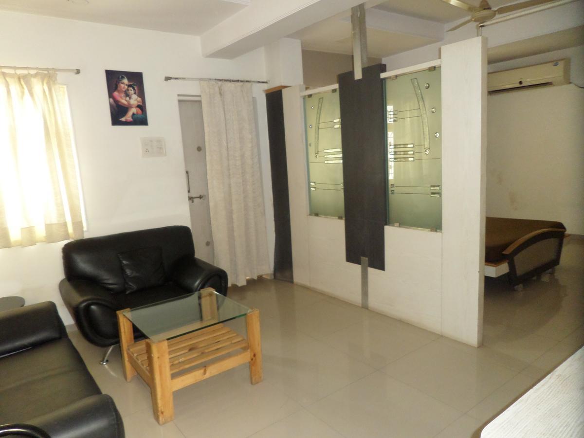 Sāngli Hotel Sadanand מראה חיצוני תמונה