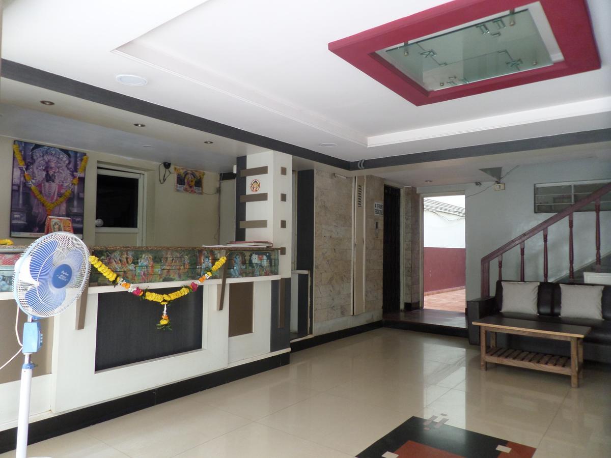 Sāngli Hotel Sadanand מראה חיצוני תמונה