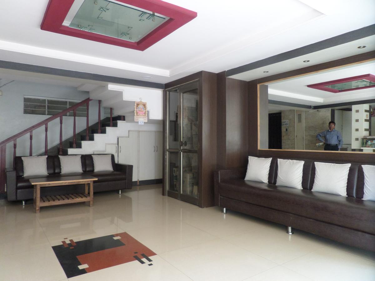 Sāngli Hotel Sadanand מראה חיצוני תמונה